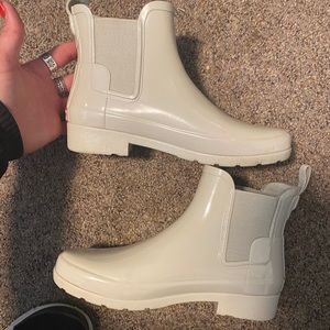 Chelsea Hunter boots